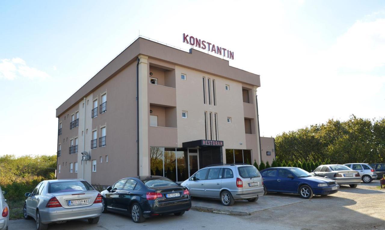 Hotel Konstantin Laplje Selo Buitenkant foto